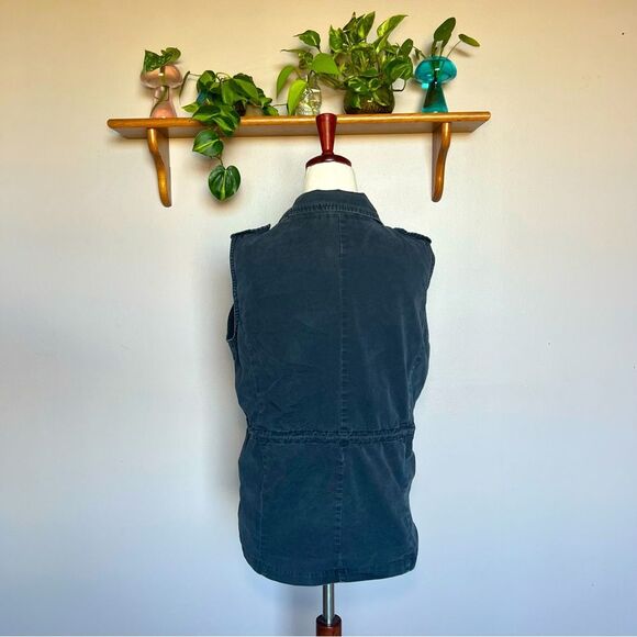 Swoon Black Vest with Cinched Tied Waist with Buttons and Pockets - Picture 6 of 7